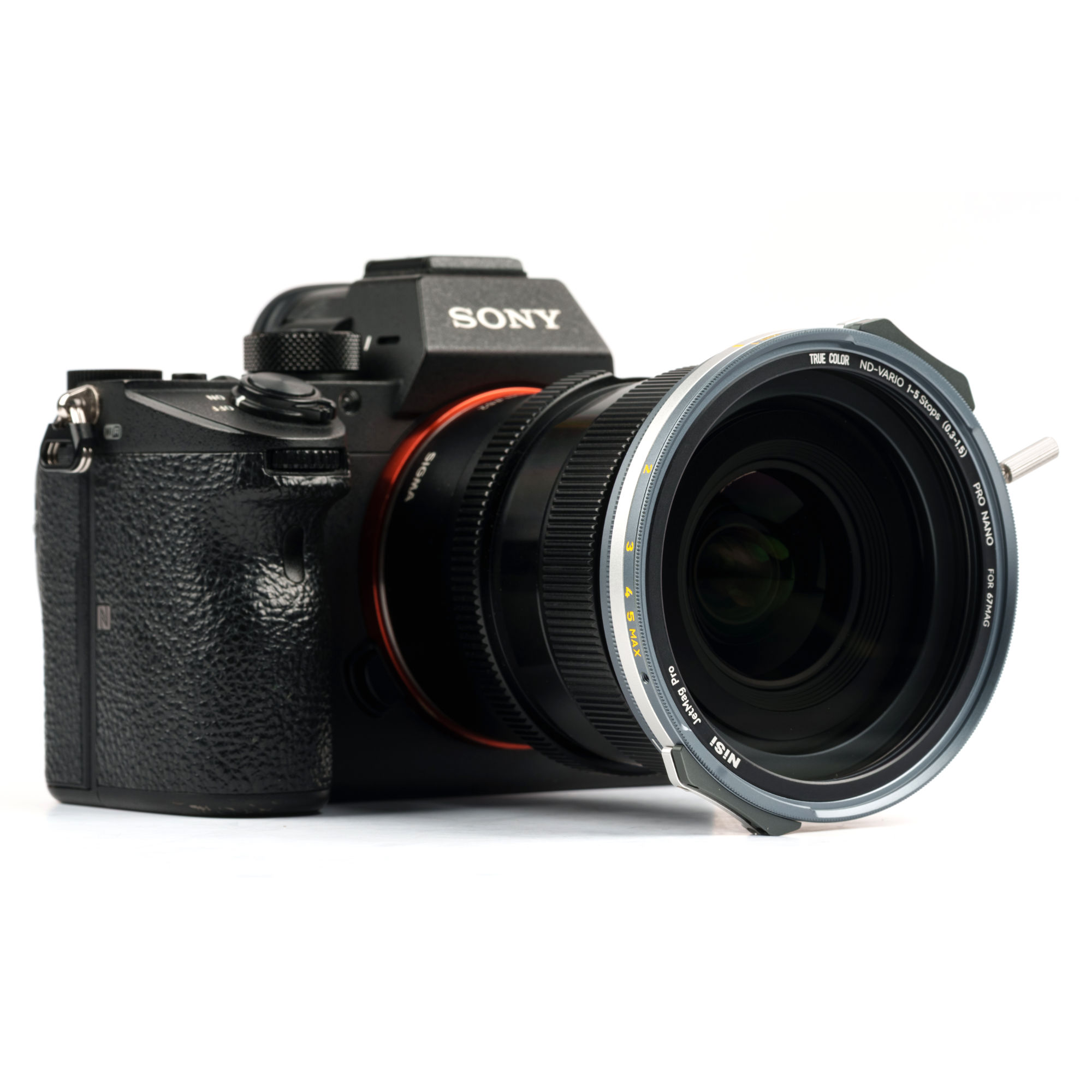 DSC00687.jpg NiSi JetMag Pro 1-5 Stops True Color Variable ND 67MAG Magnetic Filter (JetMag Adaptor Required)